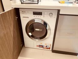 M5 (D10), Apartment #451480591